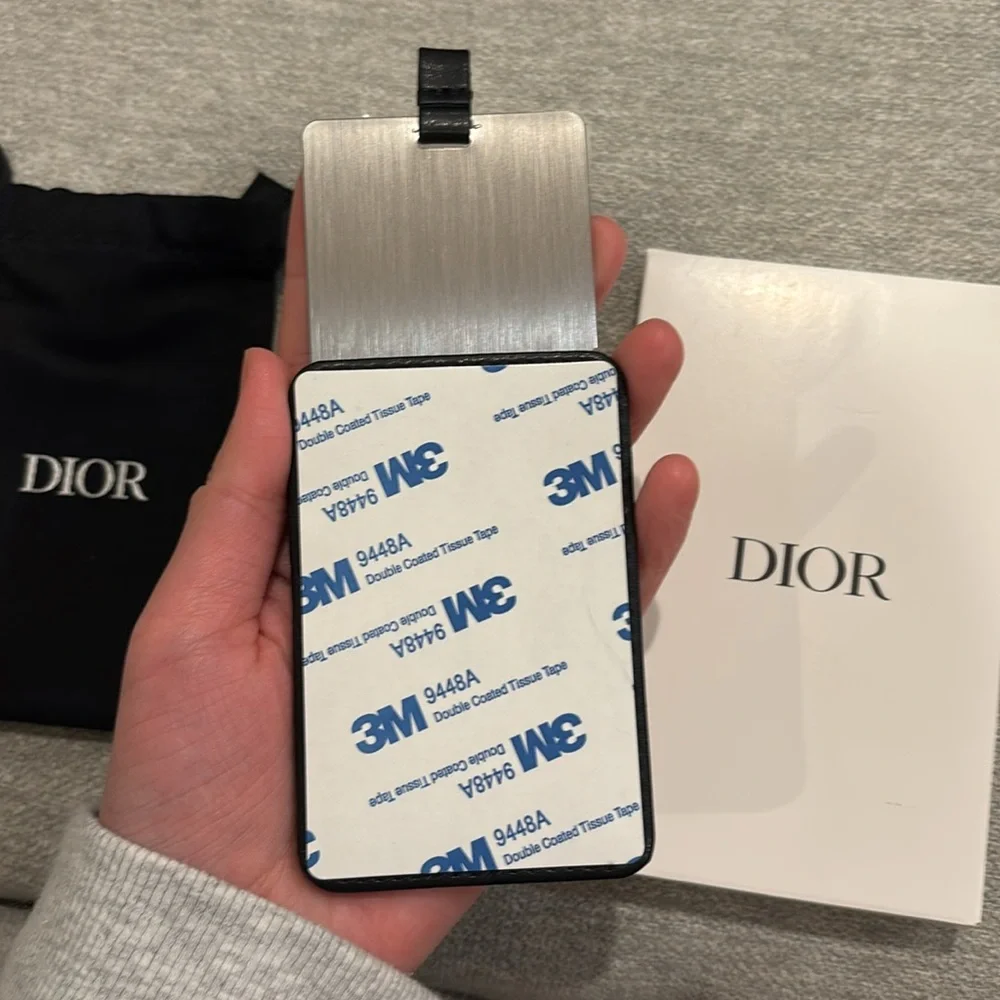 Black Quilted Card Holder - Picture 3 of 3